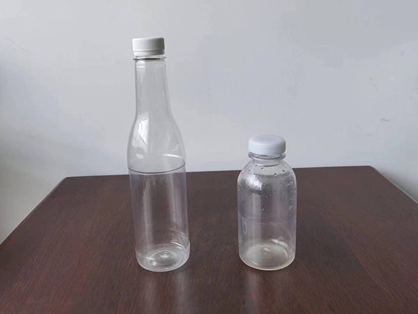 飲料水瓶